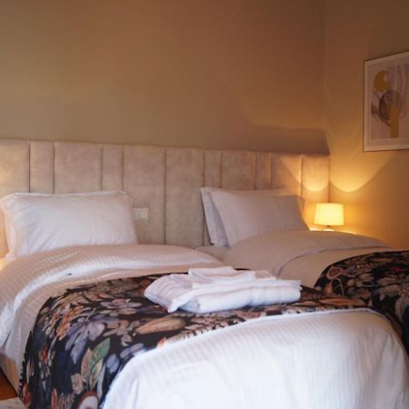Daphne Luxury Apartment Kastoria Eksteriør billede